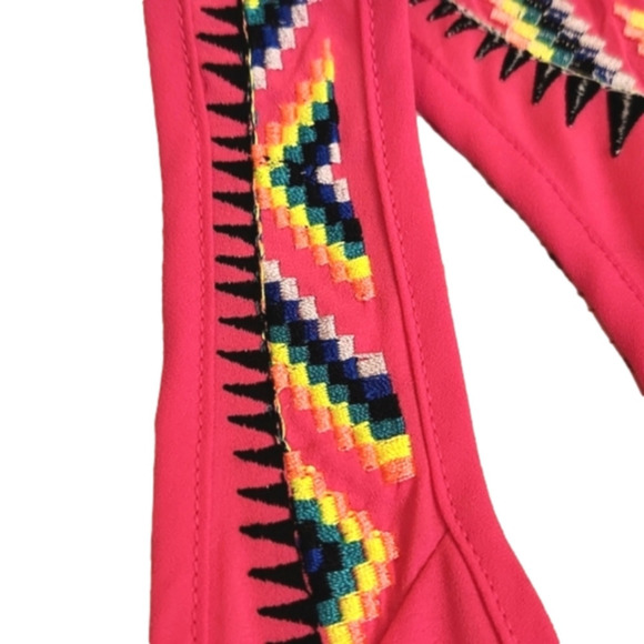 WOMENS Eyeshadow hot pink/magenta bohemian embroidered tank size Medium. - Picture 5 of 16